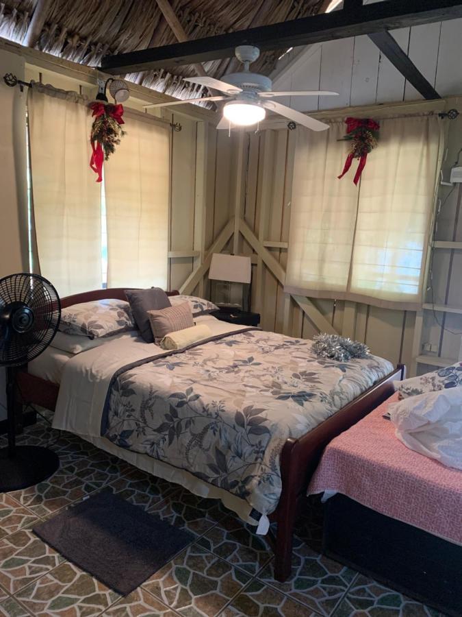 Вилла Heavens Gate Beach Bungalows Placencia Экстерьер фото